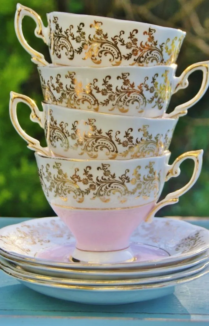 Cup & Colour: The Collectors Using Vintage Chinaware as Their Most Personal Style Moodboard